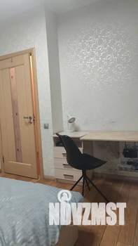 2-к квартира, посуточно, 42м2, 8/25 этаж