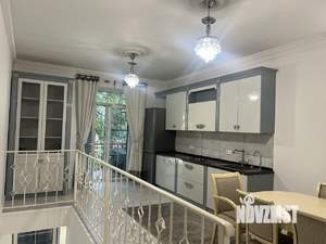 5-к квартира, на длительный срок, 180м2, 3/3 этаж