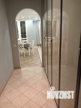 Студия квартира, посуточно, 38м2, 5/25 этаж