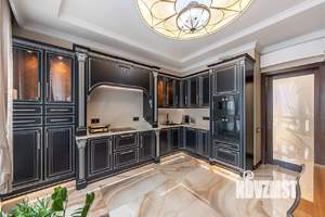 3-к квартира, на длительный срок, 111м2, 5/8 этаж
