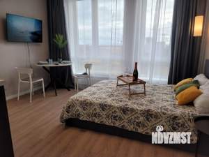 Студия квартира, посуточно, 23м2, 10/17 этаж