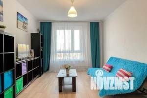 2-к квартира, посуточно, 60м2, 23/25 этаж