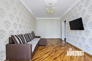 2-к квартира, посуточно, 64м2, 1/1 этаж