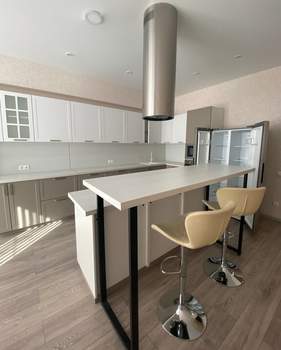 3-к квартира, на длительный срок, 120м2, 2/5 этаж