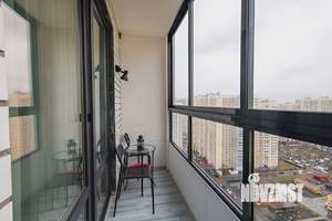 Студия квартира, посуточно, 30м2, 24/24 этаж