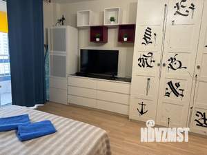 Студия квартира, посуточно, 34м2, 18/24 этаж