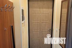 1-к квартира, посуточно, 35м2, 2/17 этаж