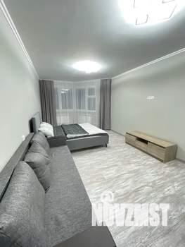 1-к квартира, посуточно, 41м2, 21/22 этаж