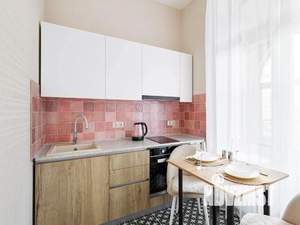 1-к квартира, посуточно, 33м2, 1/1 этаж