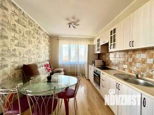 1-к квартира, посуточно, 50м2, 13/17 этаж