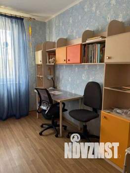 3-к квартира, посуточно, 84м2, 1/1 этаж