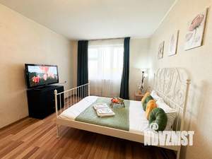 1-к квартира, посуточно, 43м2, 7/17 этаж