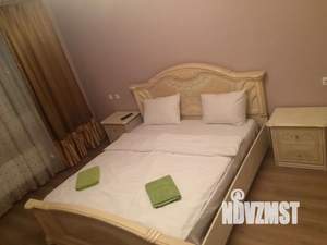 2-к квартира, посуточно, 64м2, 18/25 этаж