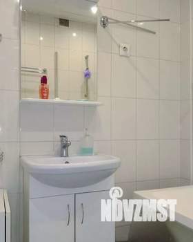 1-к квартира, посуточно, 49м2, 5/10 этаж