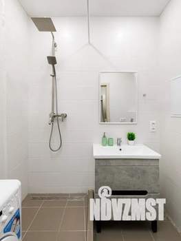 Студия квартира, посуточно, 26м2, 2/21 этаж