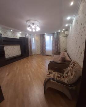 2-к квартира, на длительный срок, 80м2, 7/17 этаж