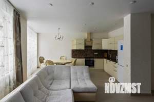 1-к квартира, посуточно, 62м2, 1/1 этаж