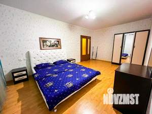 2-к квартира, посуточно, 65м2, 1/1 этаж