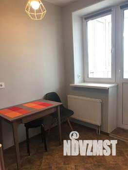 1-к квартира, посуточно, 35м2, 5/18 этаж