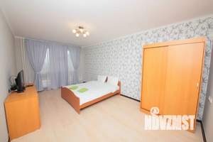 2-к квартира, посуточно, 64м2, 17/25 этаж
