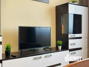 1-к квартира, посуточно, 50м2, 1/1 этаж