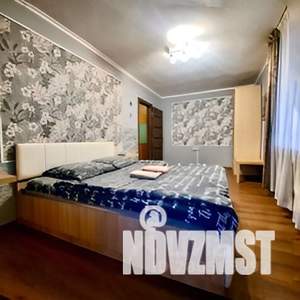 2-к квартира, посуточно, 55м2, 5/5 этаж