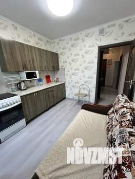 1-к квартира, посуточно, 38м2, 10/17 этаж