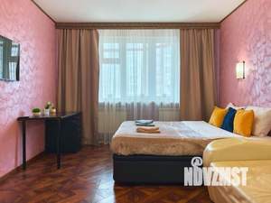 1-к квартира, посуточно, 50м2, 1/1 этаж