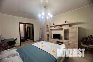 1-к квартира, посуточно, 40м2, 8/17 этаж