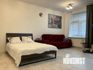 Студия квартира, посуточно, 34м2, 6/17 этаж