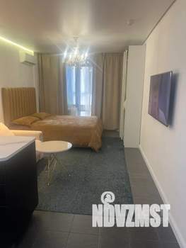 Студия квартира, посуточно, 32м2, 10/25 этаж