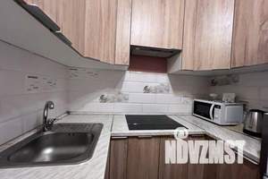 2-к квартира, посуточно, 47м2, 3/17 этаж