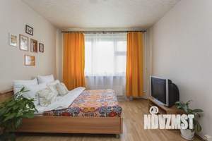 1-к квартира, посуточно, 44м2, 1/1 этаж