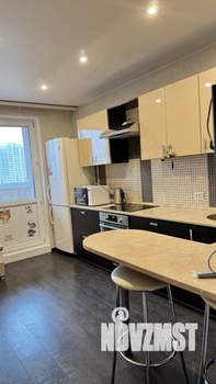 1-к квартира, на длительный срок, 50м2, 11/17 этаж