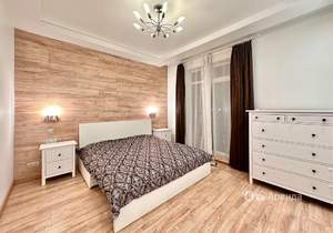 3-к квартира, на длительный срок, 82м2, 4/5 этаж