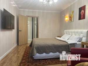 1-к квартира, посуточно, 45м2, 7/25 этаж