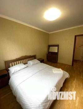 1-к квартира, посуточно, 36м2, 1/10 этаж