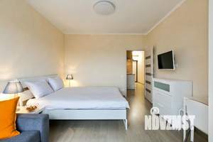 1-к квартира, посуточно, 27м2, 9/16 этаж
