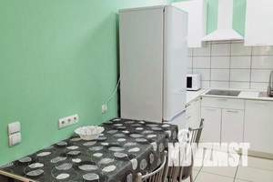 1-к квартира, посуточно, 35м2, 4/17 этаж