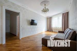 2-к квартира, посуточно, 64м2, 8/28 этаж
