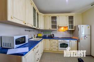 3-к квартира, посуточно, 77м2, 12/25 этаж