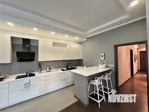 3-к квартира, на длительный срок, 110м2, 2/8 этаж