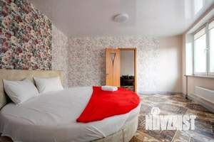 2-к квартира, посуточно, 61м2, 1/1 этаж