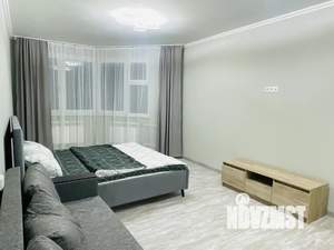 1-к квартира, посуточно, 41м2, 21/22 этаж