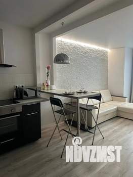 1-к квартира, посуточно, 41м2, 15/25 этаж