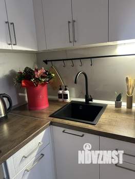 2-к квартира, посуточно, 42м2, 17/25 этаж