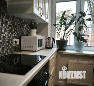 2-к квартира, посуточно, 52м2, 1/1 этаж