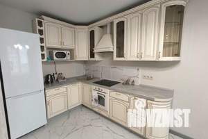 1-к квартира, посуточно, 42м2, 10/17 этаж