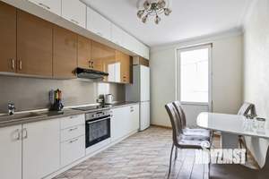 2-к квартира, посуточно, 64м2, 1/1 этаж