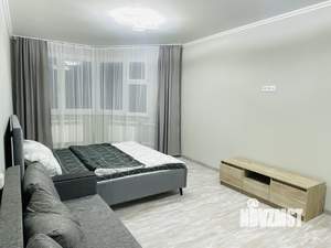 1-к квартира, посуточно, 41м2, 21/22 этаж